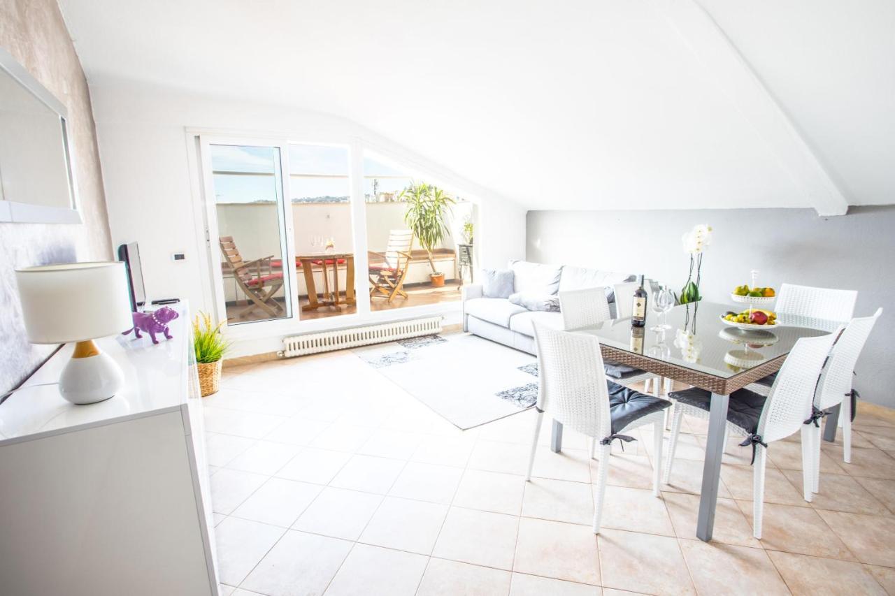 Mansarda Luminosa In Centro A Apartment Sanremo