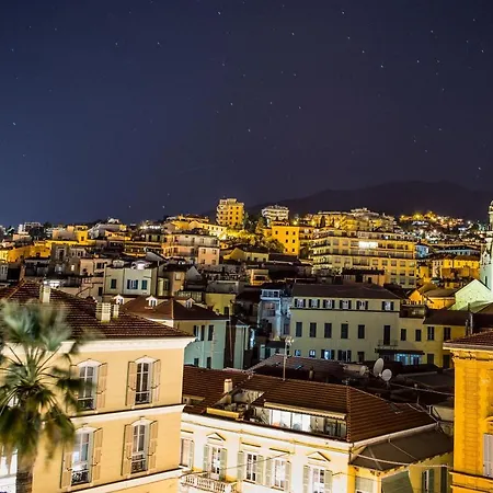 Mansarda Luminosa In Centro A Sanremo Apartment Exterior photo