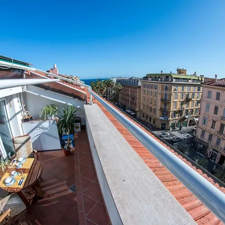 Mansarda Luminosa In Centro A Sanremo Apartment Exterior photo
